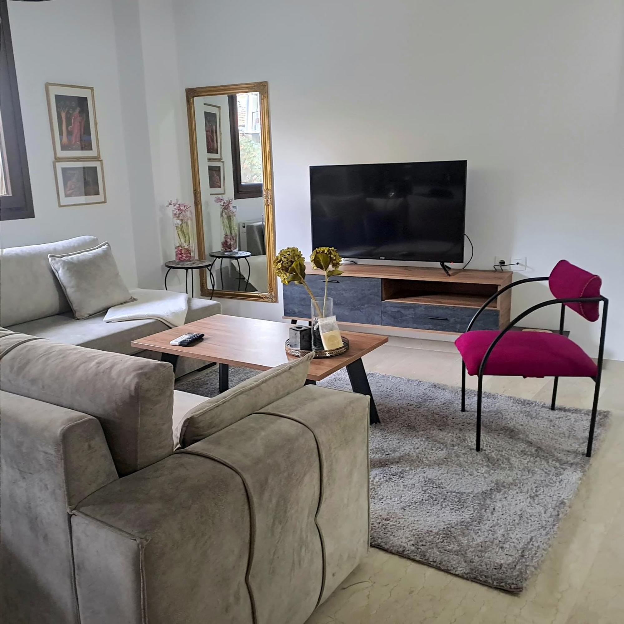 La Maisonette, Florina Center Exteriör bild